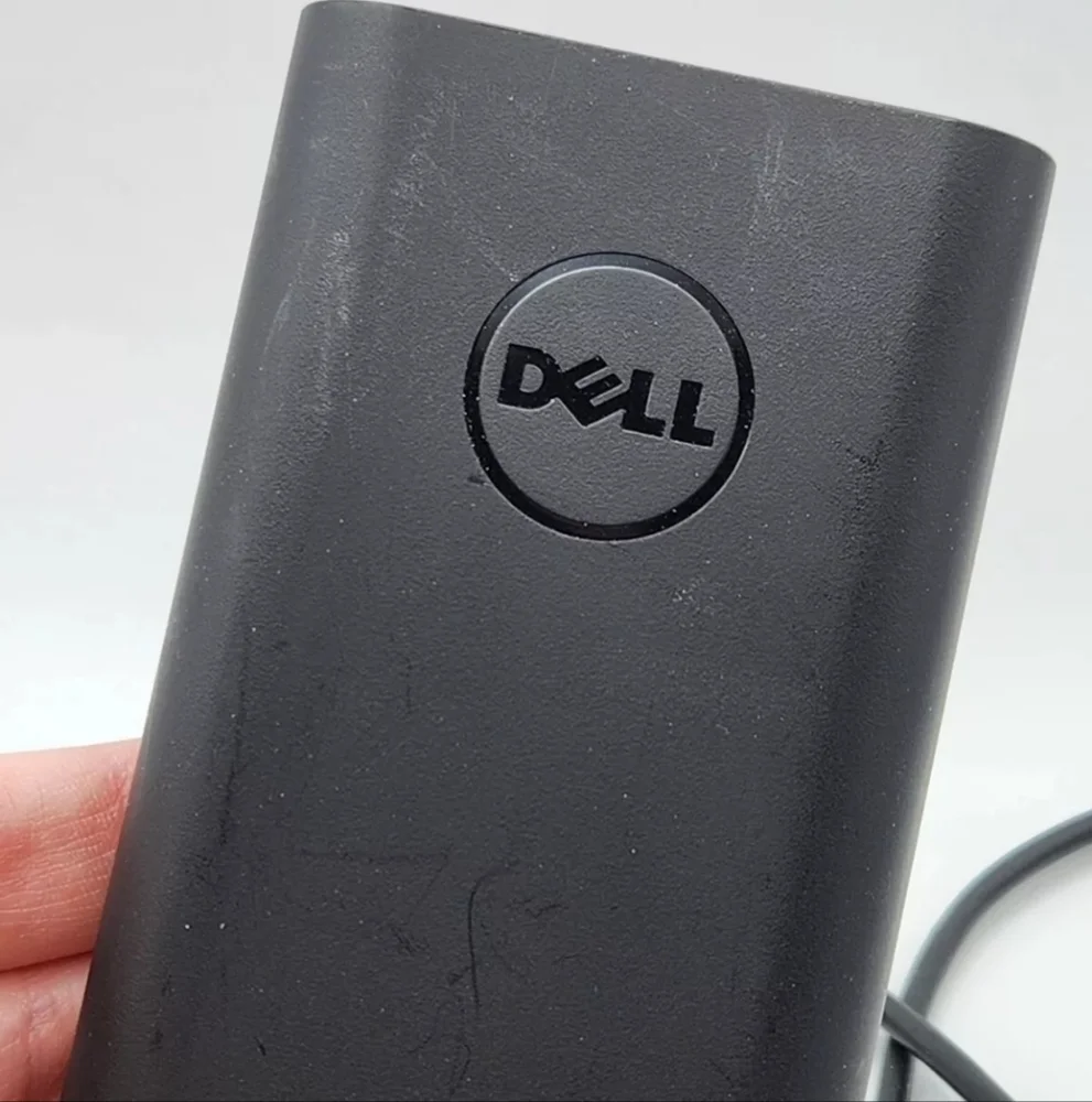 DELL 65w AC adapter
